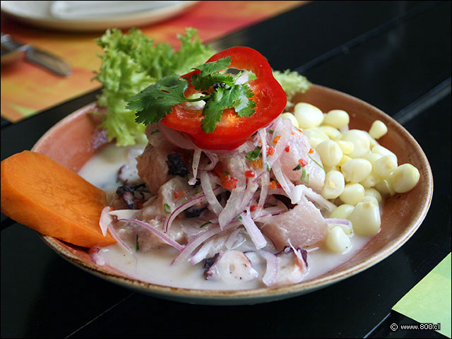 Cebiche clsico de reineta y pulpo - La Mar (Cebichera)