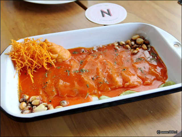 Tiradito de Salmón con emulsiones
