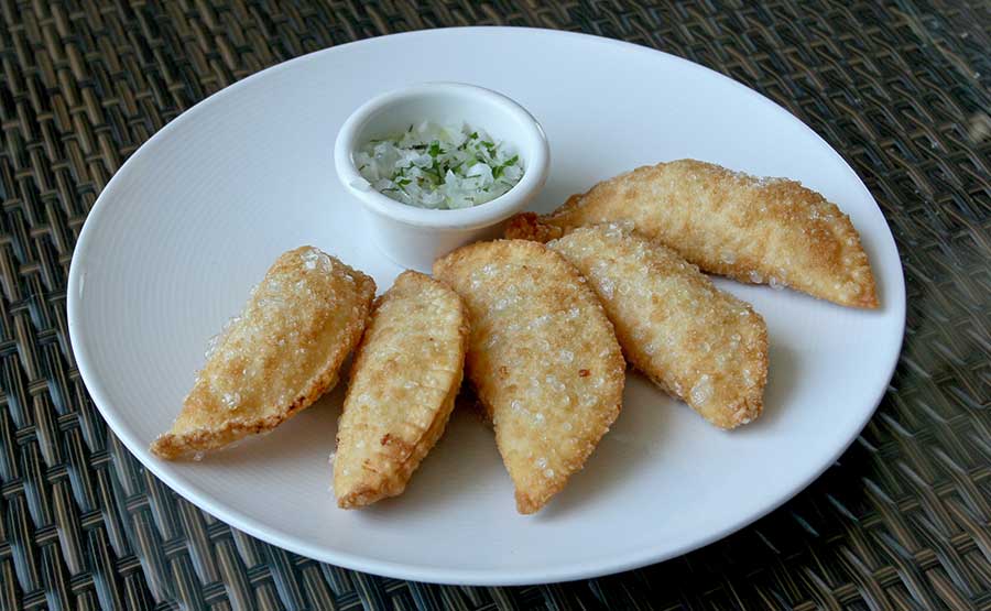 Empanadas de Camarn queso - Costamia (Mall Costanera Center)