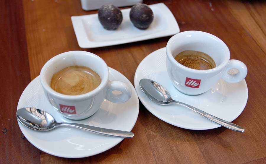 Caf y ristretto Illy - La Vinoteca Vitacura (Ex Bodegn)