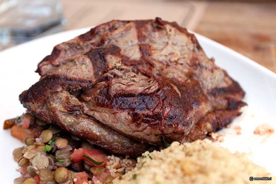 Las marcas de la parrilla sobre el Bife Chorizo - Patio Webber