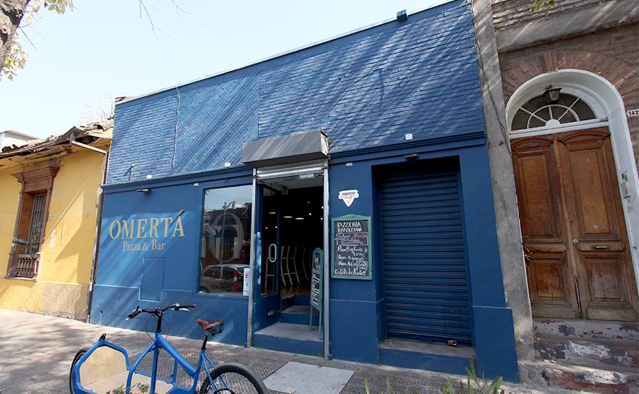 Fachada de la Pizzer�a Omert� - Omert�