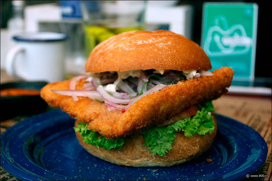 Milanesa de Pescado - Barra Chalaca (Costanera Center)