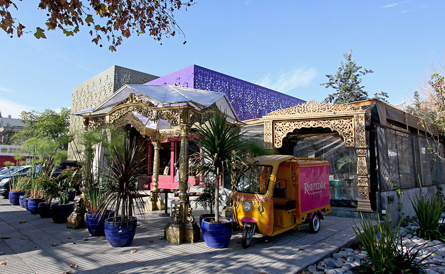 Fachada restaurante de comida india Rishtedar en Vitacura