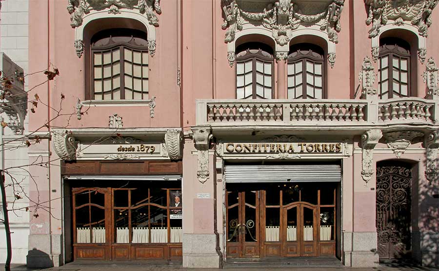 Fachada Confitera Torres de la Alameda - Confitera Torres - Alameda