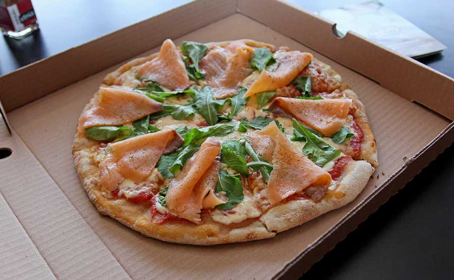 Pizza Salmone.