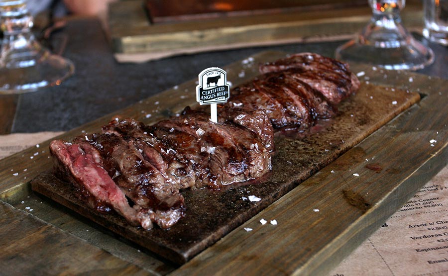 Un icnico y logrado Flat Iron para el Muu - Muu Steak - Parque Arauco