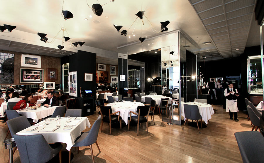 Vista del moderno sal�n interior de Sottovoce - Sottovoce Ristorante