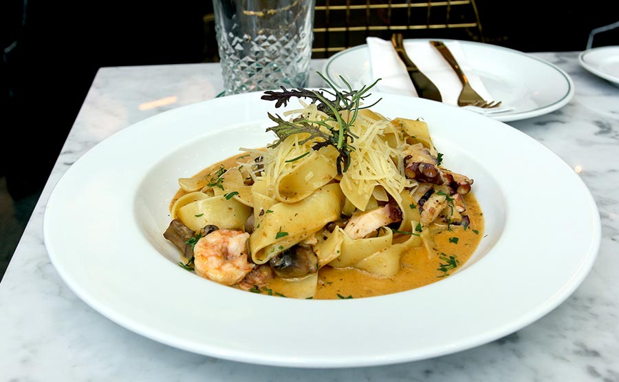 Pappardelle con Mariscos - Revlver Latin Bistr