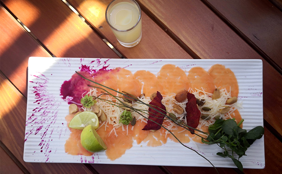 Carpaccio de salmón - Magma Restaurant - Casa Maipo Lodge