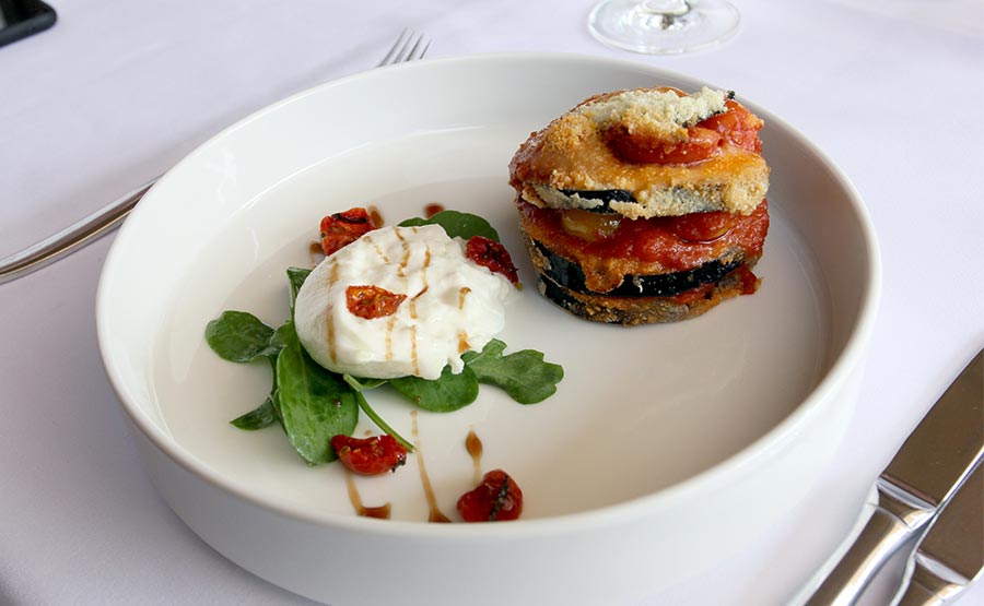 Parmigiana di melanzane e burrata - Senso - Mandarin Oriental Santiago