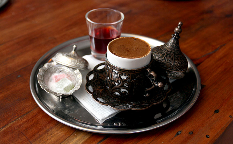 Caf turco con gran montaje - Meze