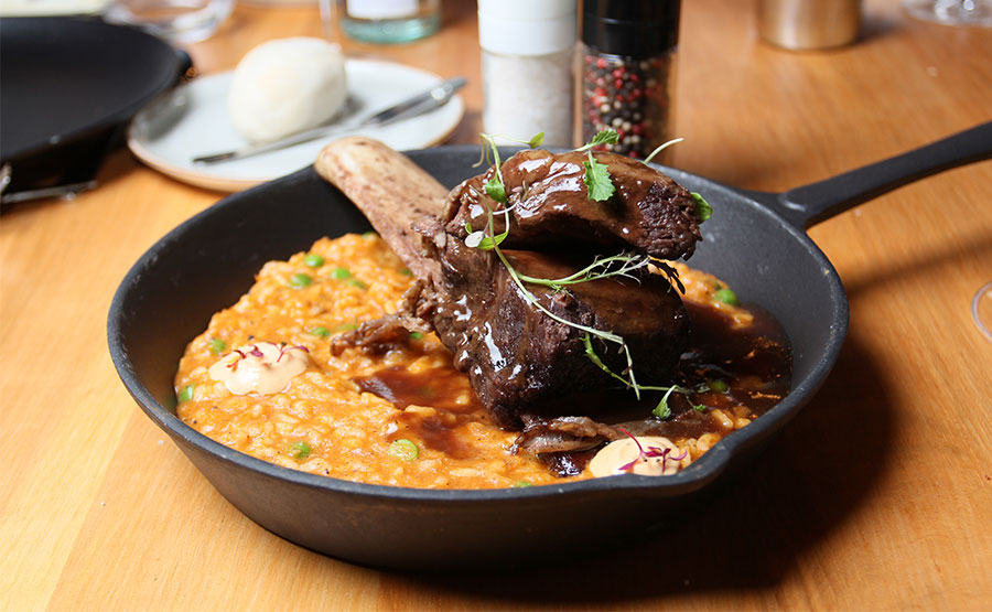 Aletilla Asada sobre arroz atomizado - Santa Brasa Parque Arauco