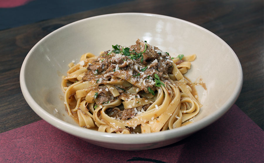 Fettuccine con Ragú de Cordero