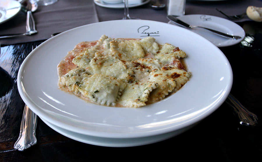 Raviol Strofa Gratinados y Rellenos con Espinacas