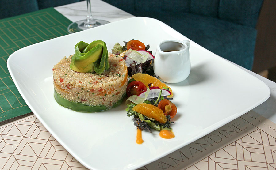 Quinoa Douce-Amre con toques de naranja - Amandine Bistro Hyatt Centric