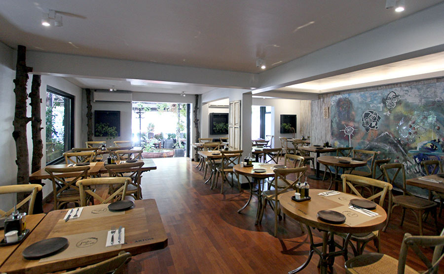 El saln interior de Jardn Secreto  - Bar Jardn Secreto