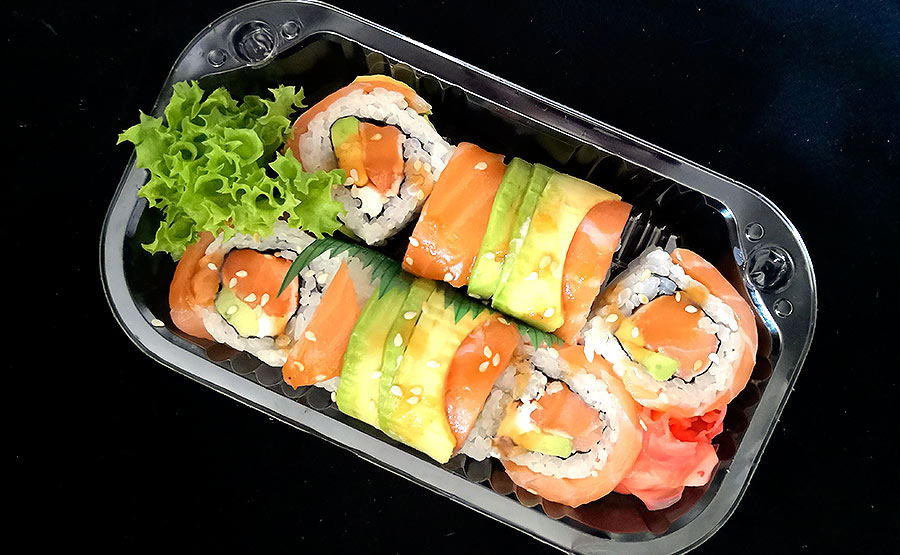 Alaska roll con salmn y palta  - Ootoya