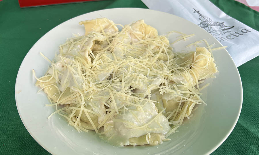 Tortellini ricota espinaca