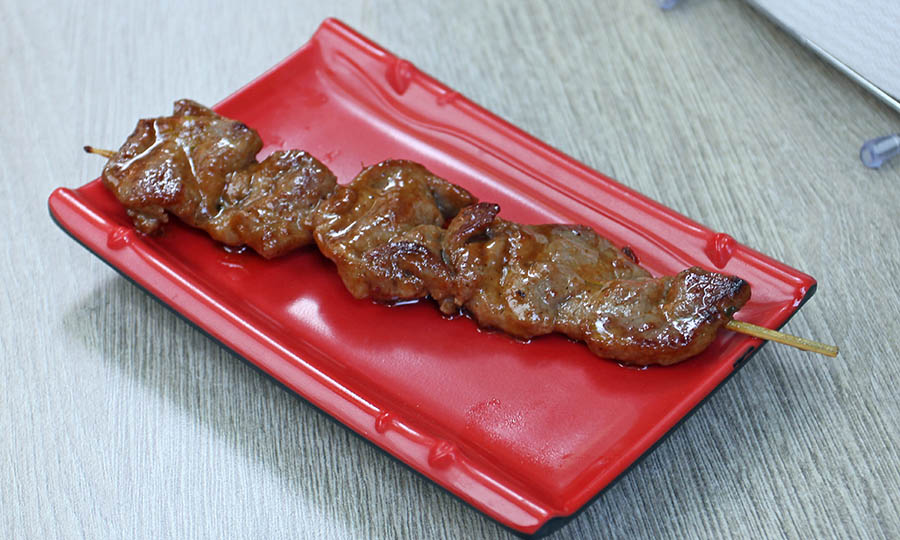 Yakitori de carne