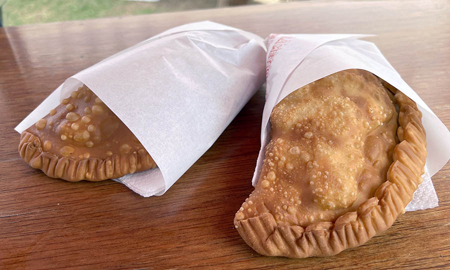 Empanadas fritas de La Metropolitana para servir - La Metropolitana Empanadas