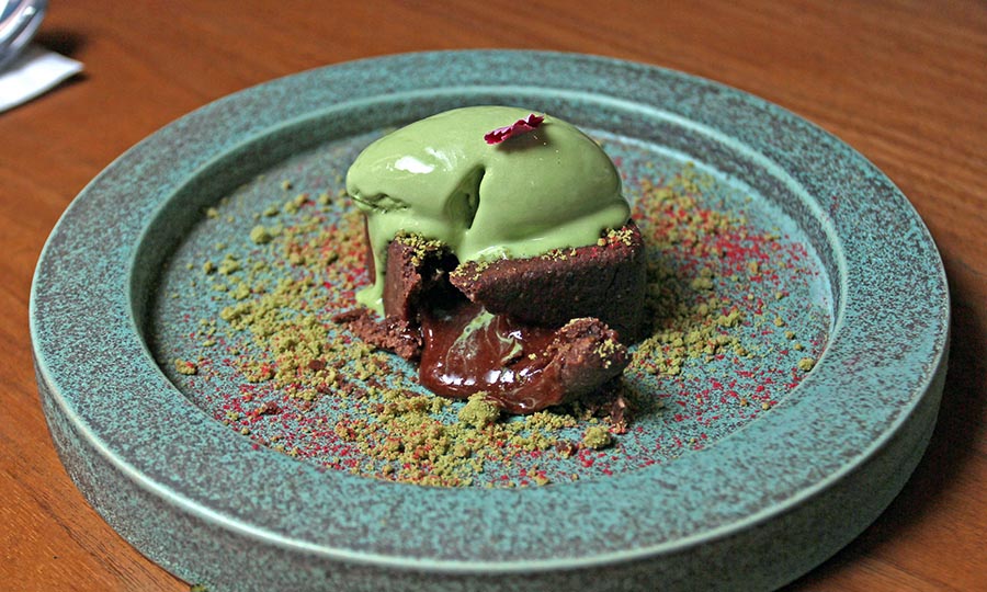 Postre Cacao Matcha - Osaka Santiago - Hotel Noi