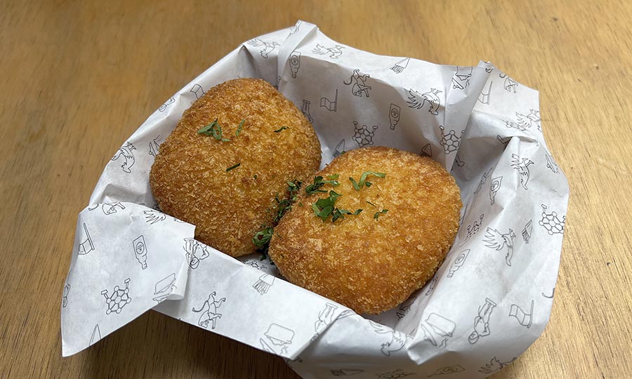 Kaaskroketten croquetas grandes de queso