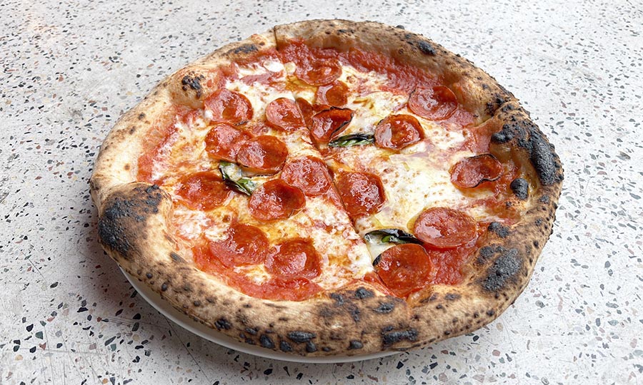 Pizza pepperoni