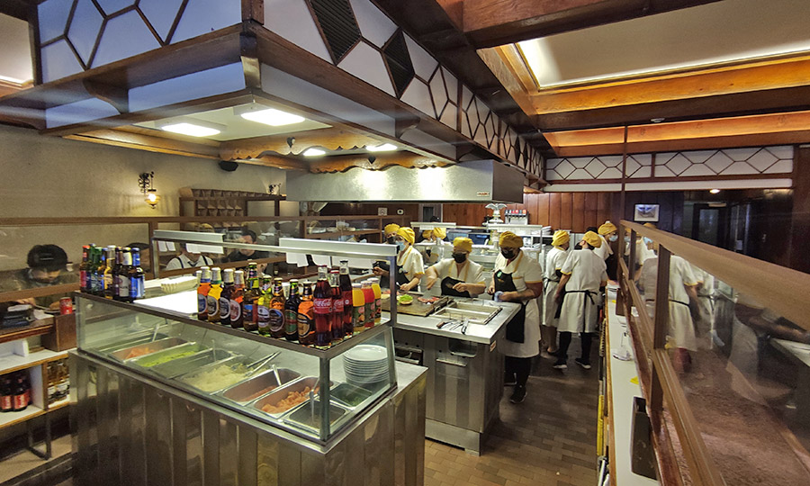 El clsico saln interior de la ex Fuente Alemana