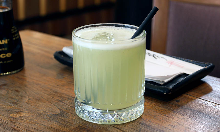 Limonada menta jengibre