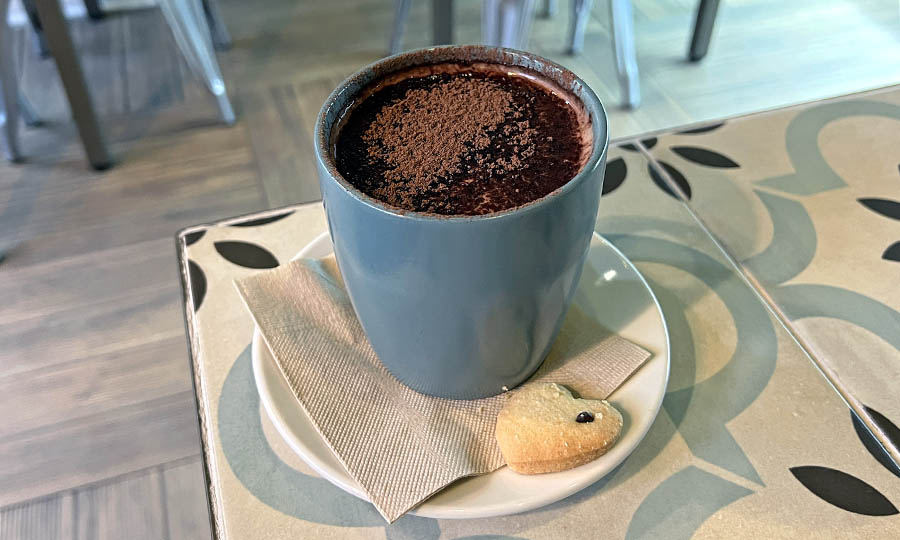 Sobresaliente chocolate caliente - Quererte Cafetera Coln