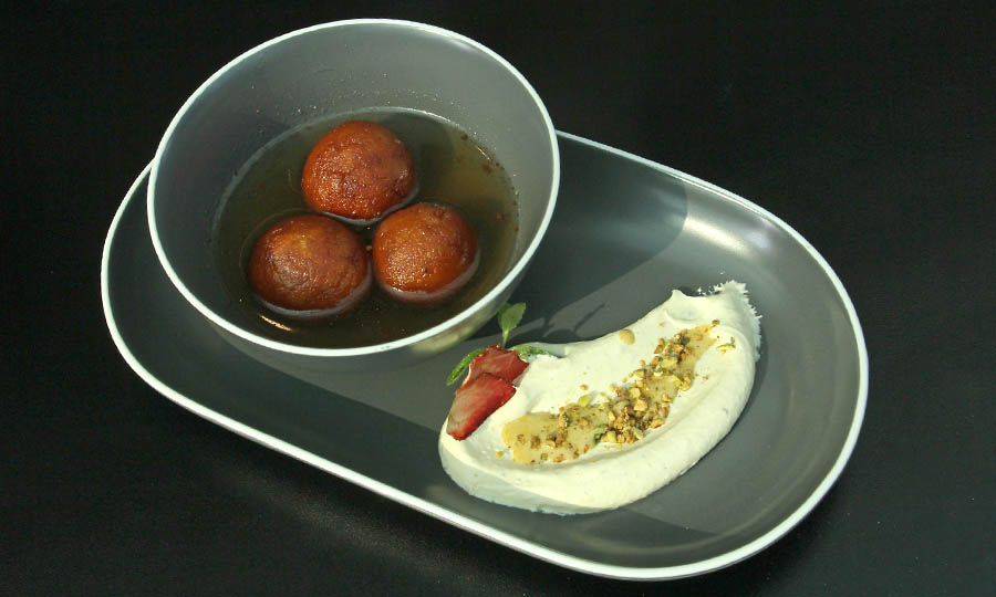 Postre Gulab Jamun - Indian Box Open Kennedy