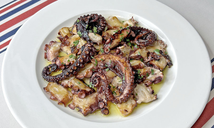 Pulpo a la plancha - Baco Vino y Bistro