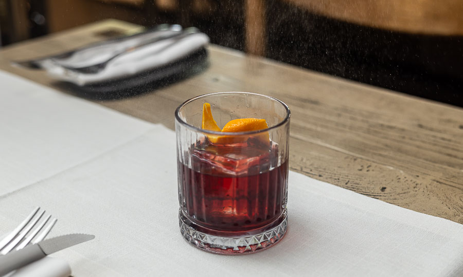 Guglielmo, el negroni de la casa