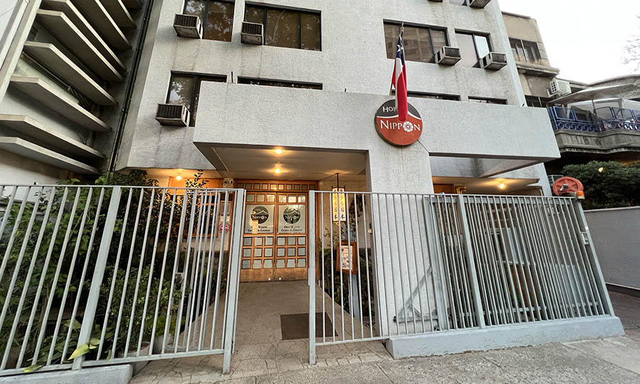 Fotos del Hidden Bar Speakeasy en el Hotel Nippon