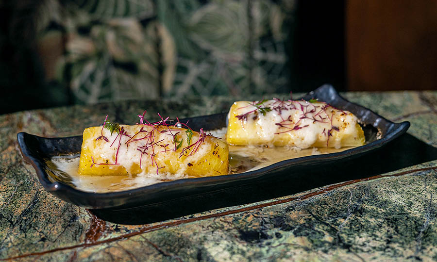 Piña asada al carbón (acompañamiento o como picoteo)