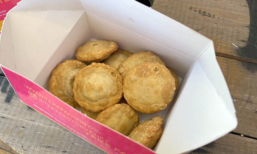 Los pasteles venezolanos de pollo - Teke Factory