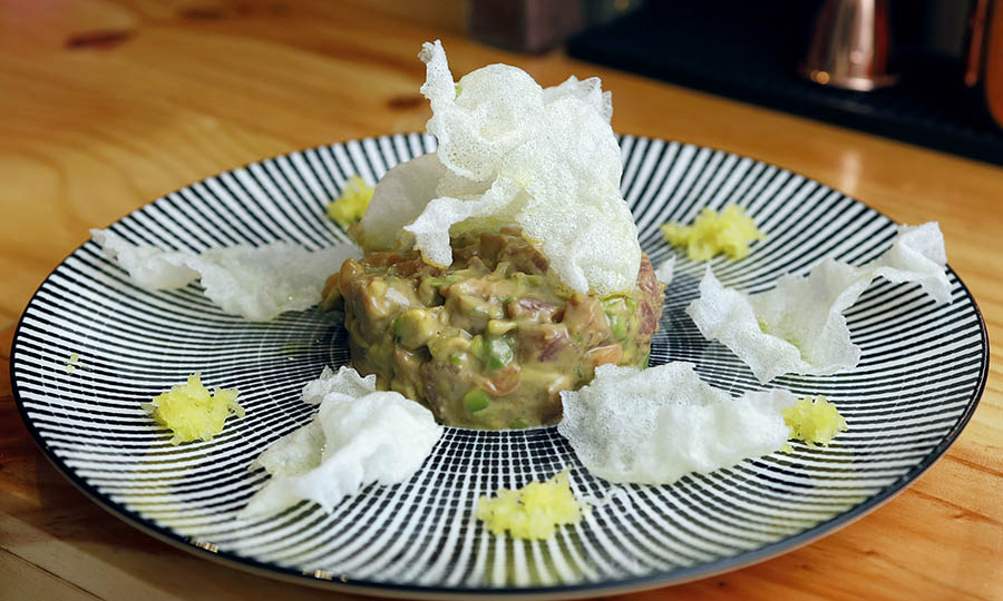 Tartar cremosos de atn y salmn  - Kansui Shio Bar