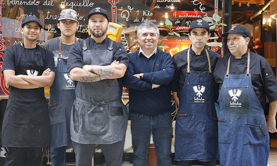 En nuevo team de Salvador Cocina y Caf