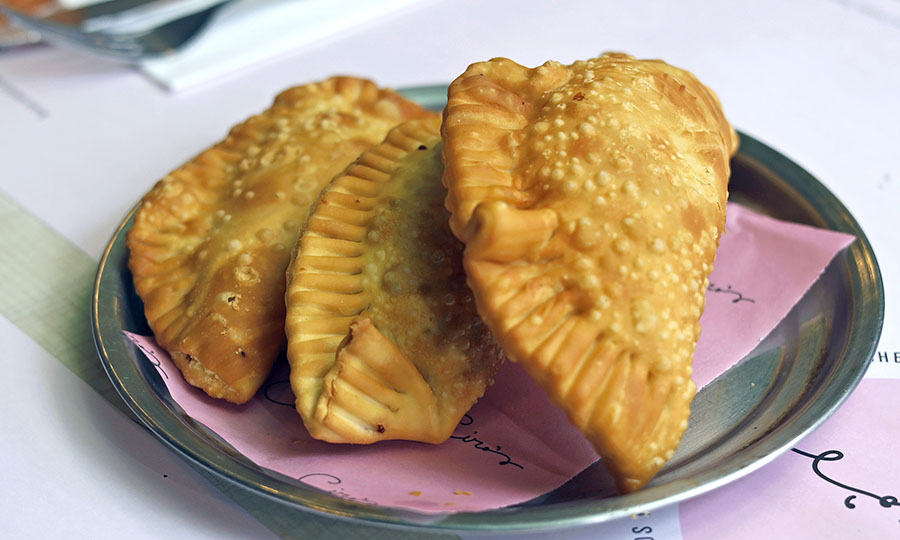 Las empanadas fritas del Ciros