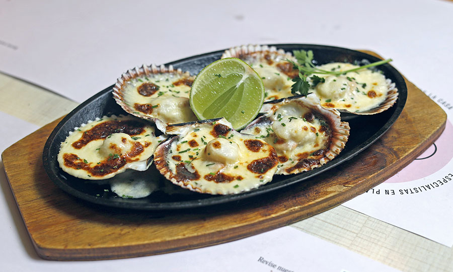 Ostiones parmesano