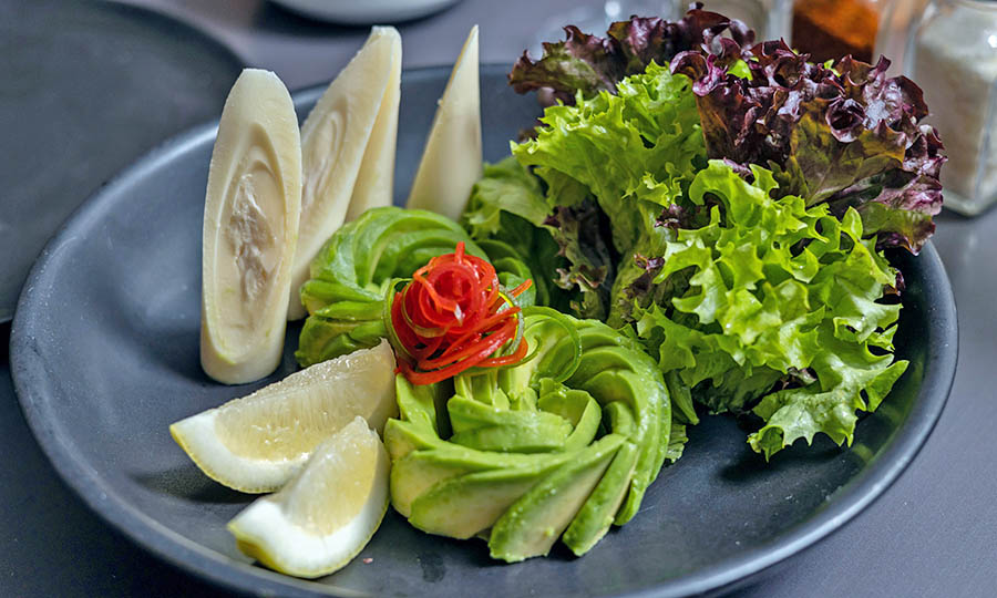 Elegantosa Ensalada palta palmito 