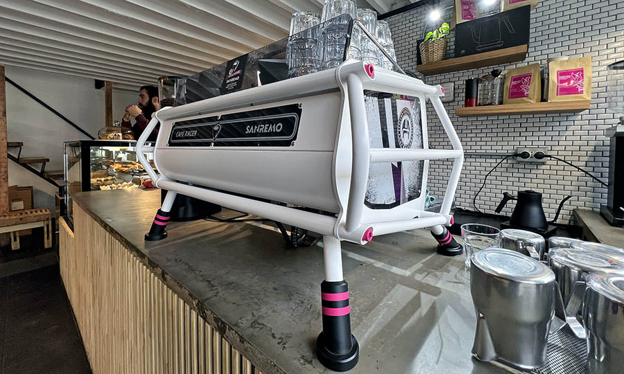  - Draga Coffee