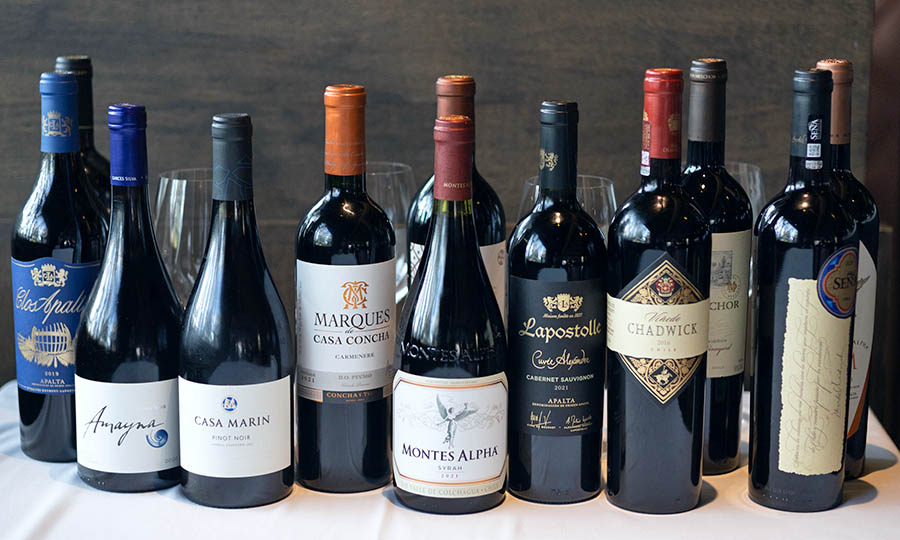 Representantes de la carta de vinos de Carnal Prime