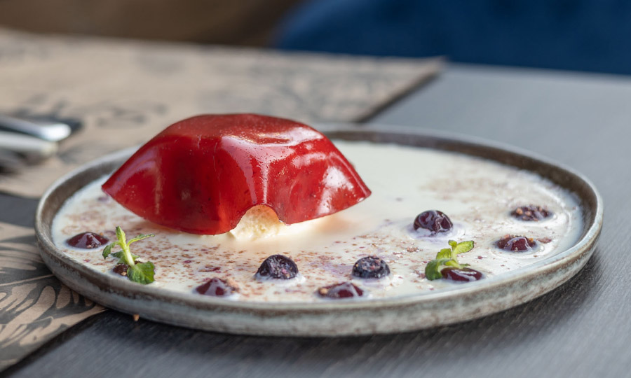 Descontruccin de un postre tres leches 