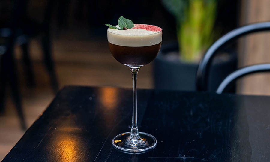 Reversin de espresso martini - Otaki Nikkei