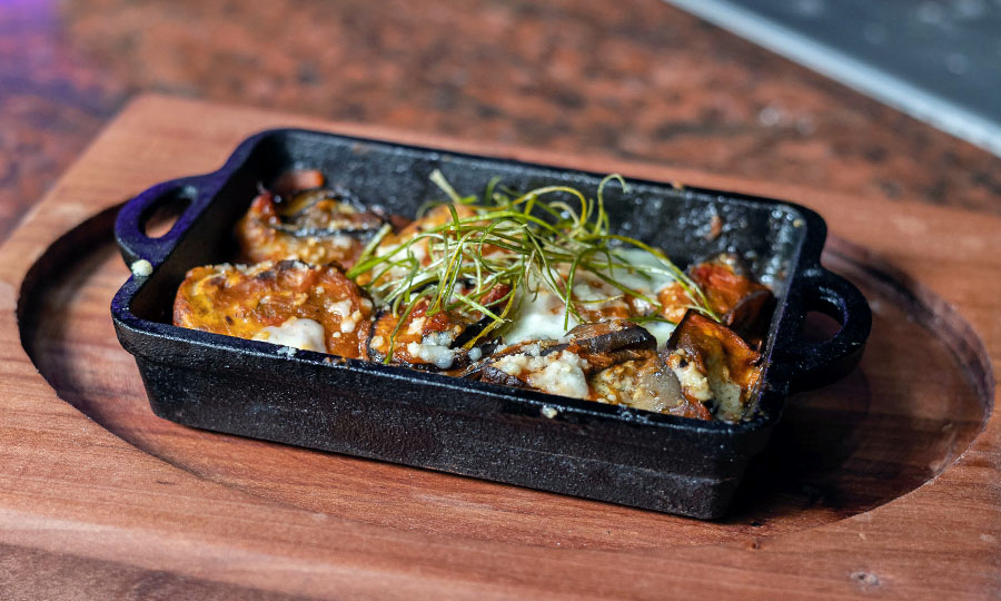Berenjenas gratinadas - Prima Bar - CV Galería