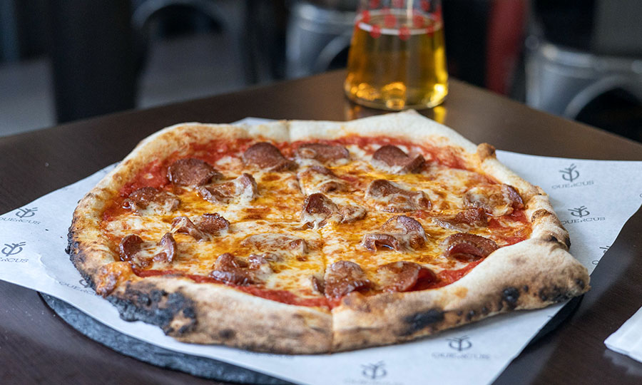 Pizza Pepperoni diavola - Quercus Bar