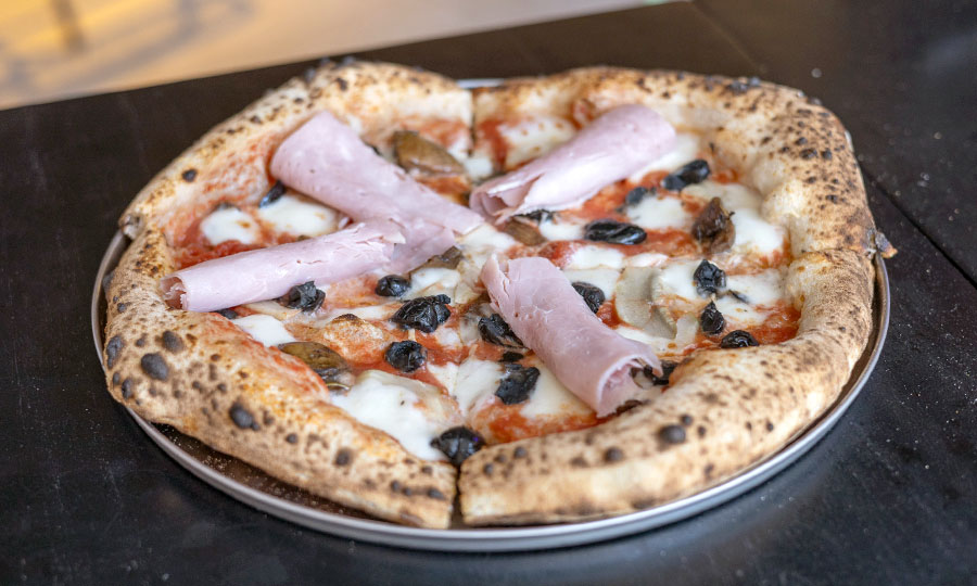 Pizza Caprichosa tradicional