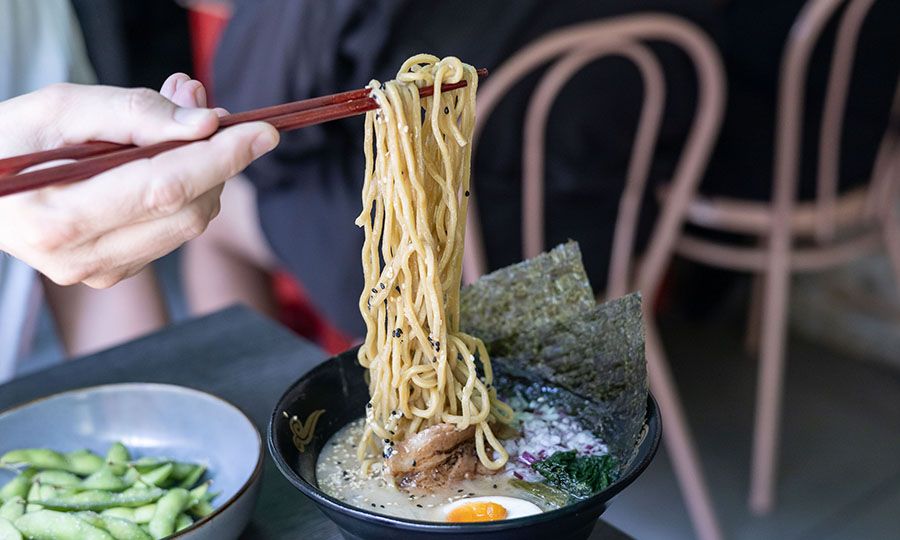 Ramen Tonkotsu Shoyu - Momotaro - Los Leones